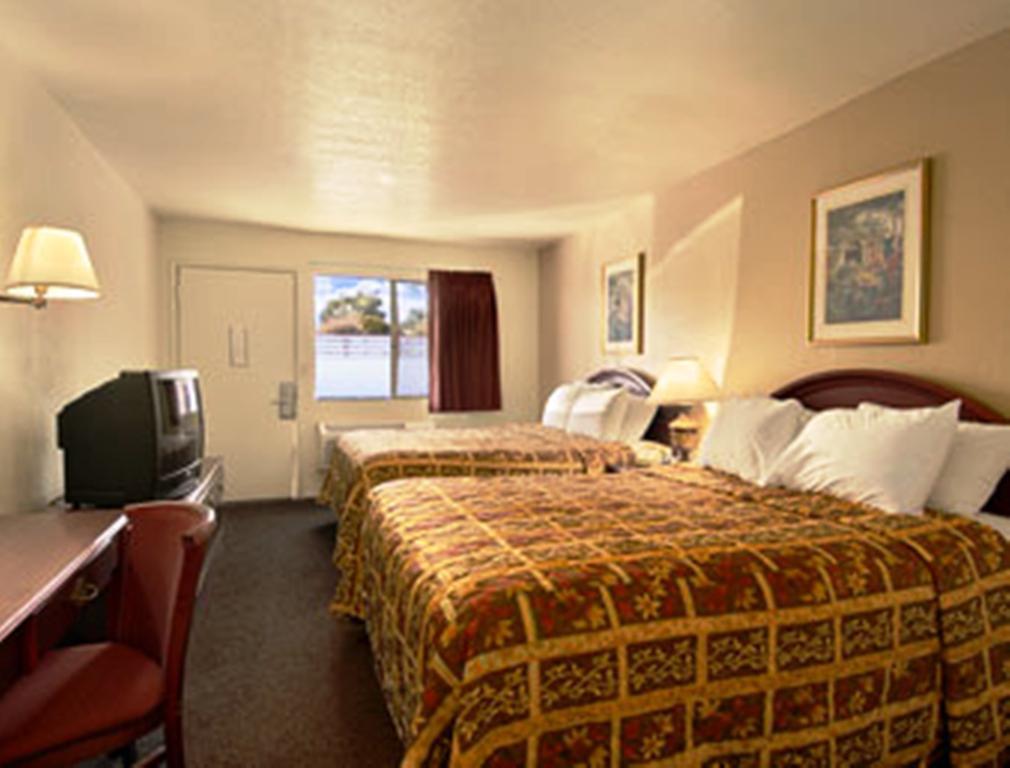 Park Avenue Inn & Suites Victorville Kamer foto